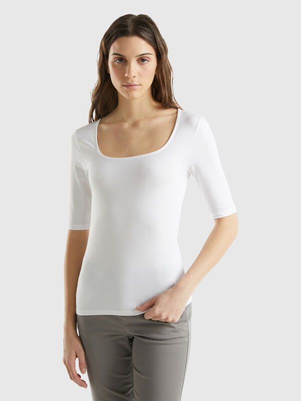 T-shirt ajustada de algodão stretch Mulher