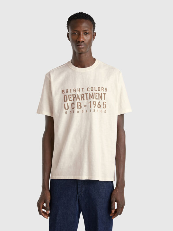 T-shirt com estampa Homem