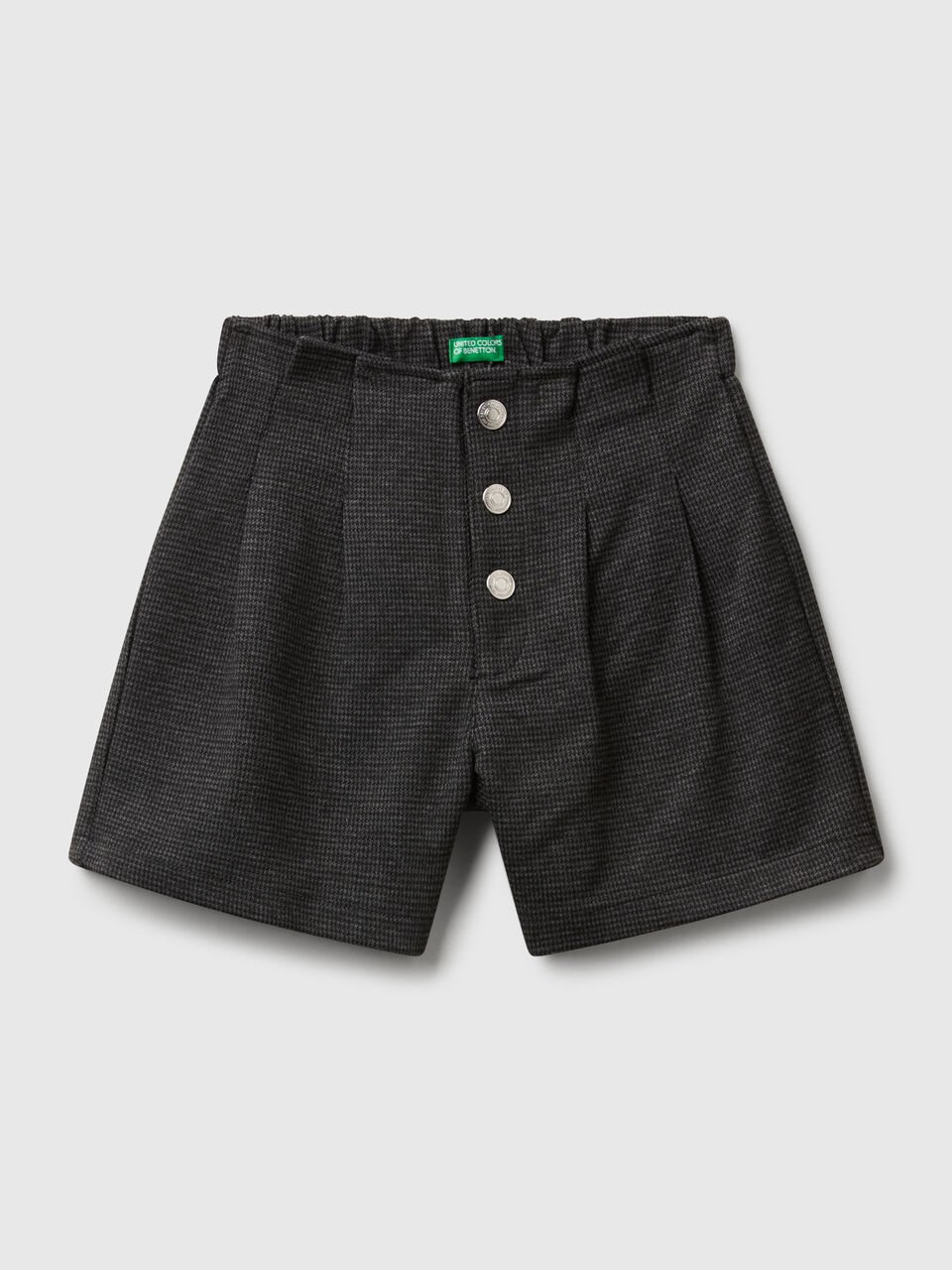 SHORTS Menina image number 1