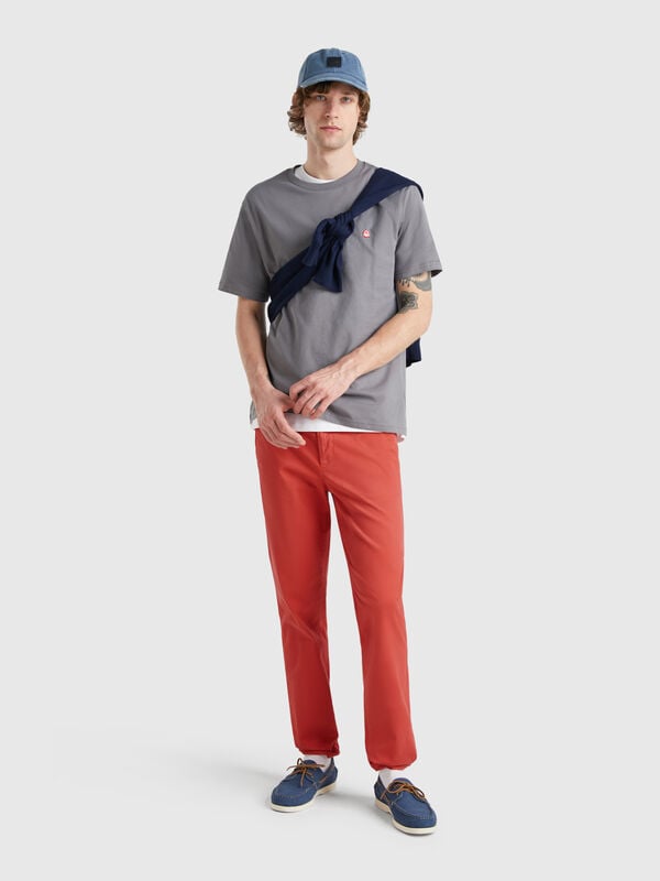 Chinos slim fit tijolo Homem