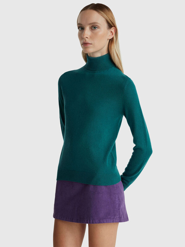 Camisola de gola alta verde em pura lã Merino Mulher
