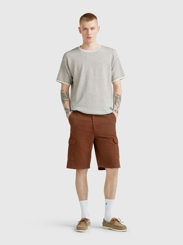 Shorts cargo em mistura de algodão Homem
