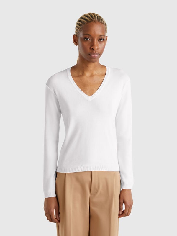 Camisola branca com decote em V Mulher
