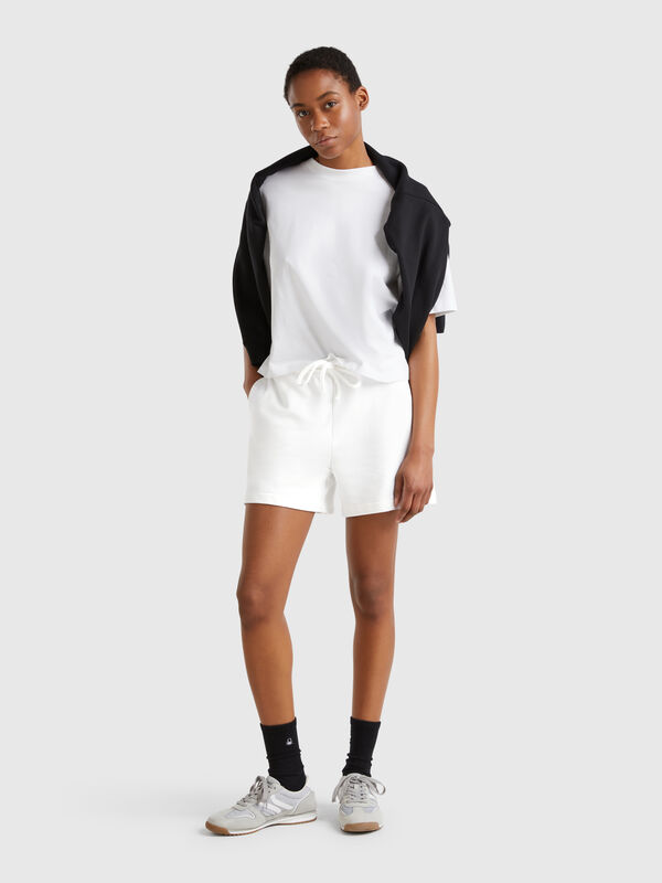 Shorts com elástico logótipo Mulher