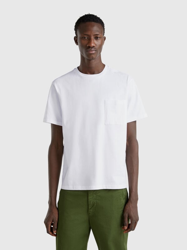 T-shirt branca em algodão orgânico com bolso Homem