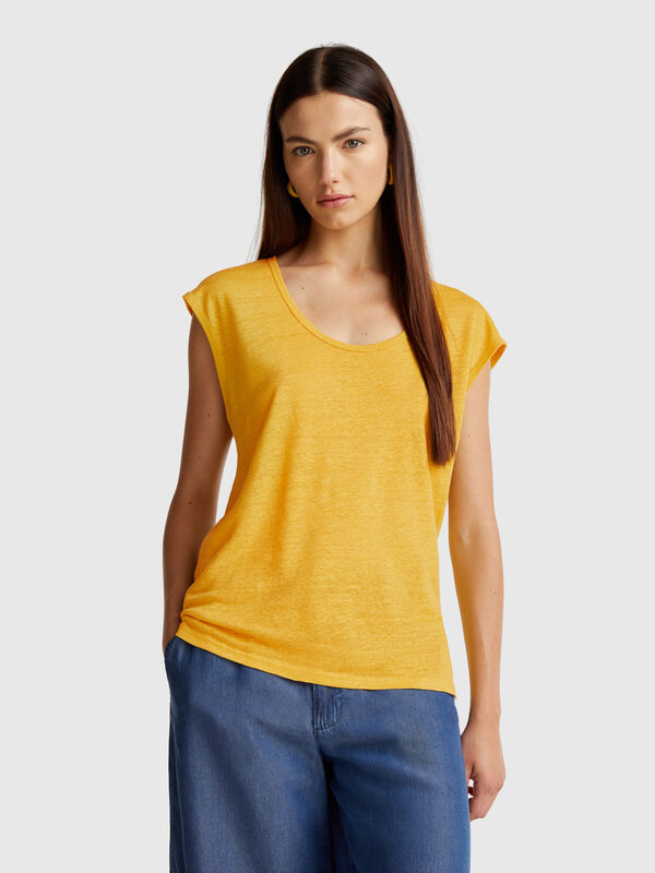 T-shirt decote amplo em linho puro Mulher