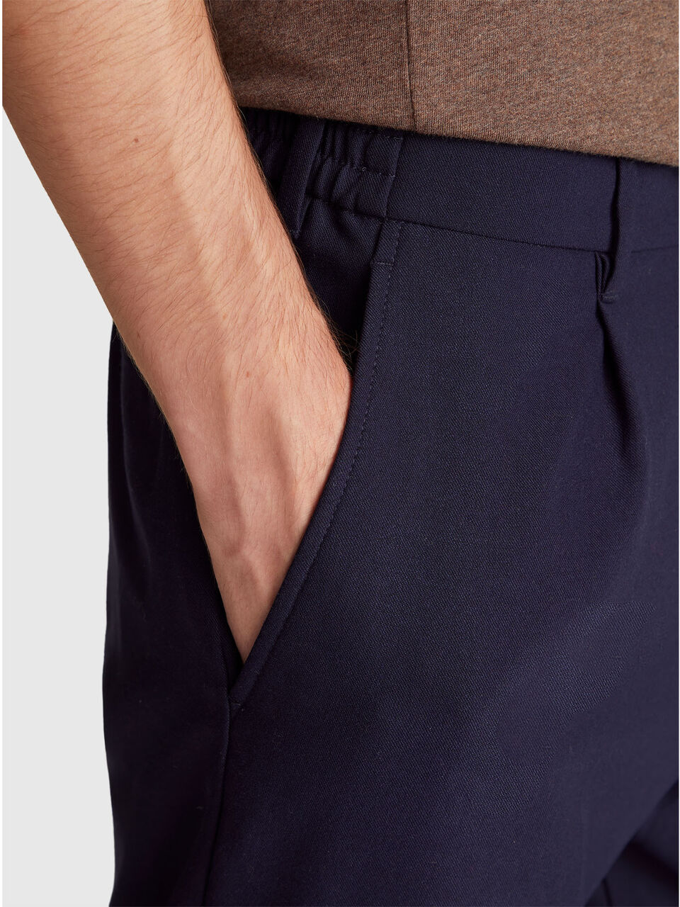 TROUSERS Homem image number null