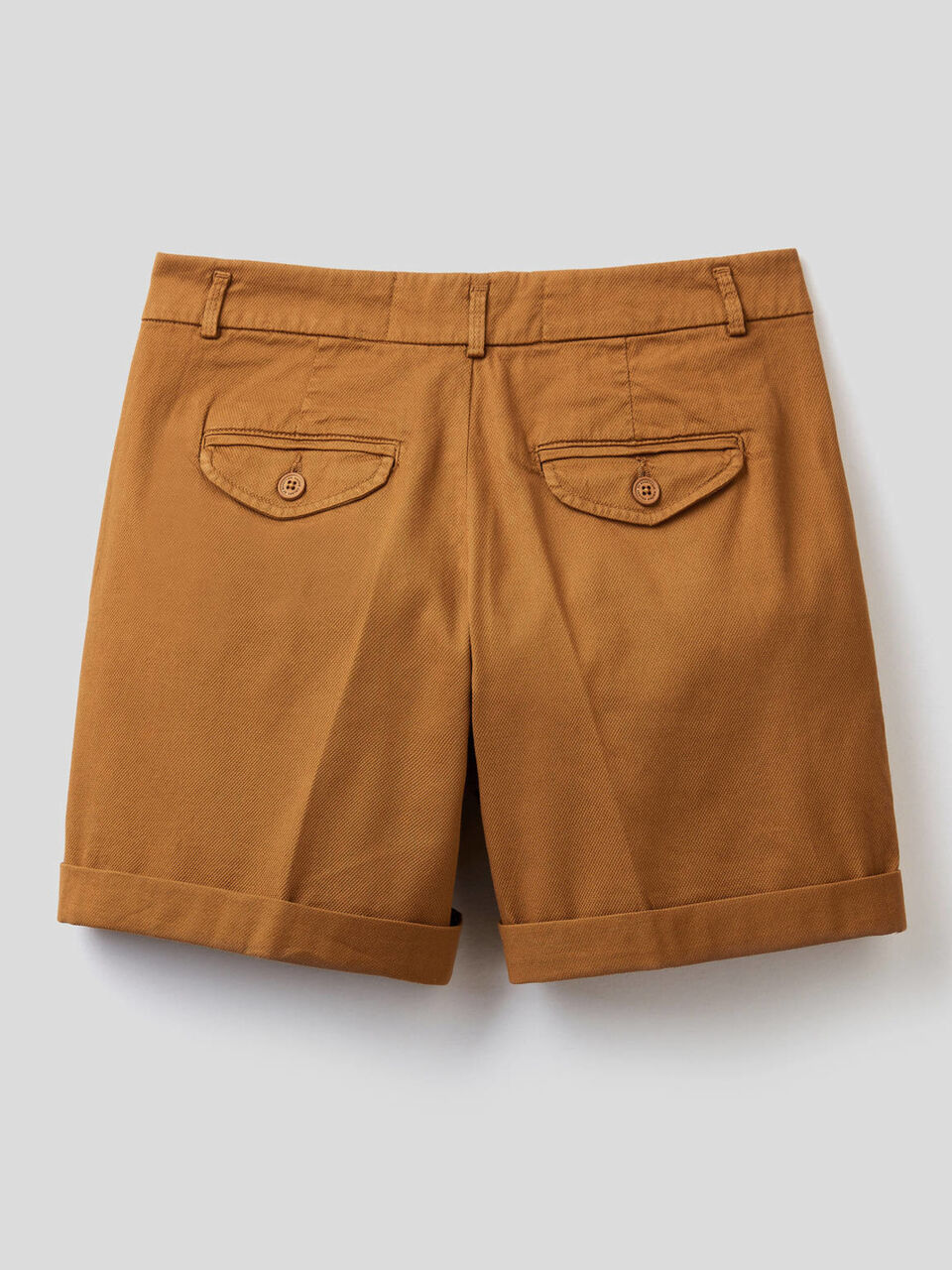 Bermudas em algodão stretch image number 2
