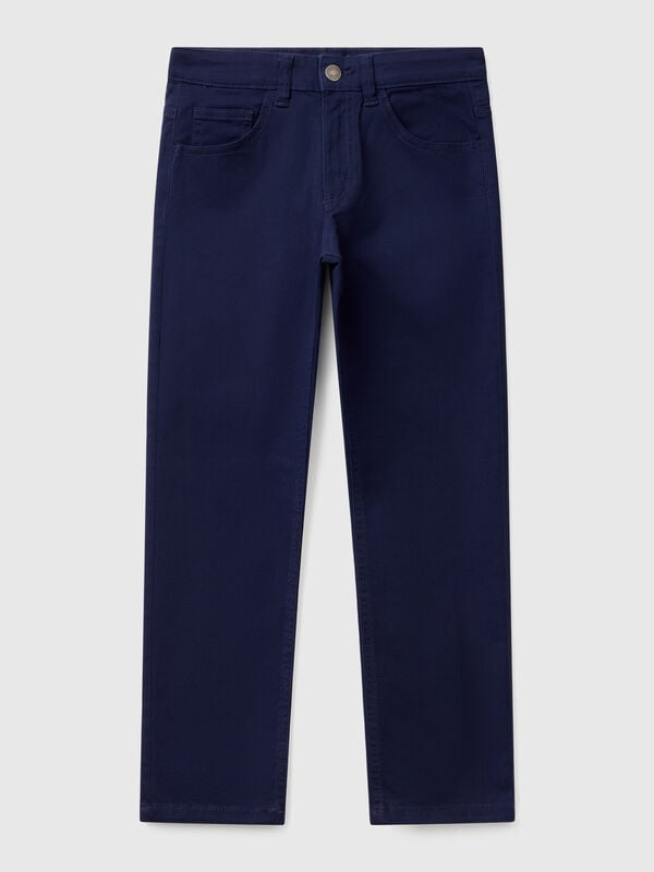 Calças slim fit cinco bolsos Menino