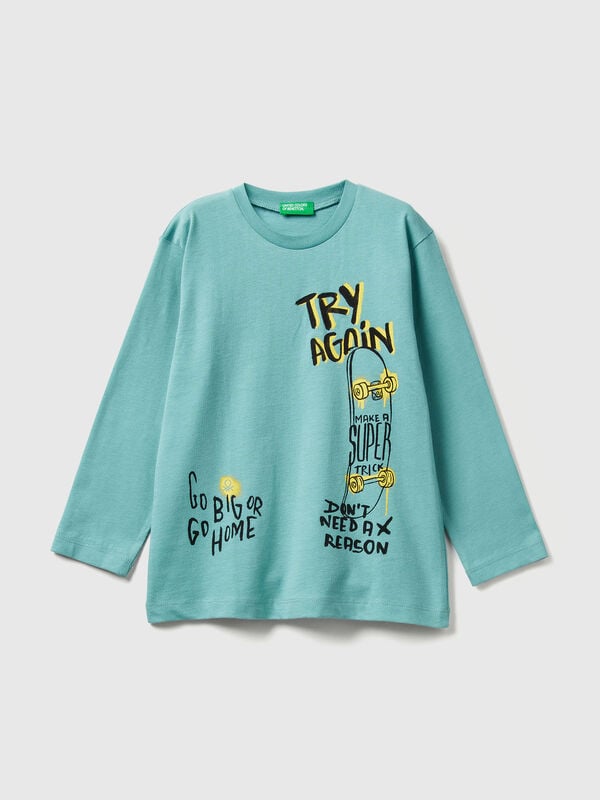 T-shirt com estampa Menino