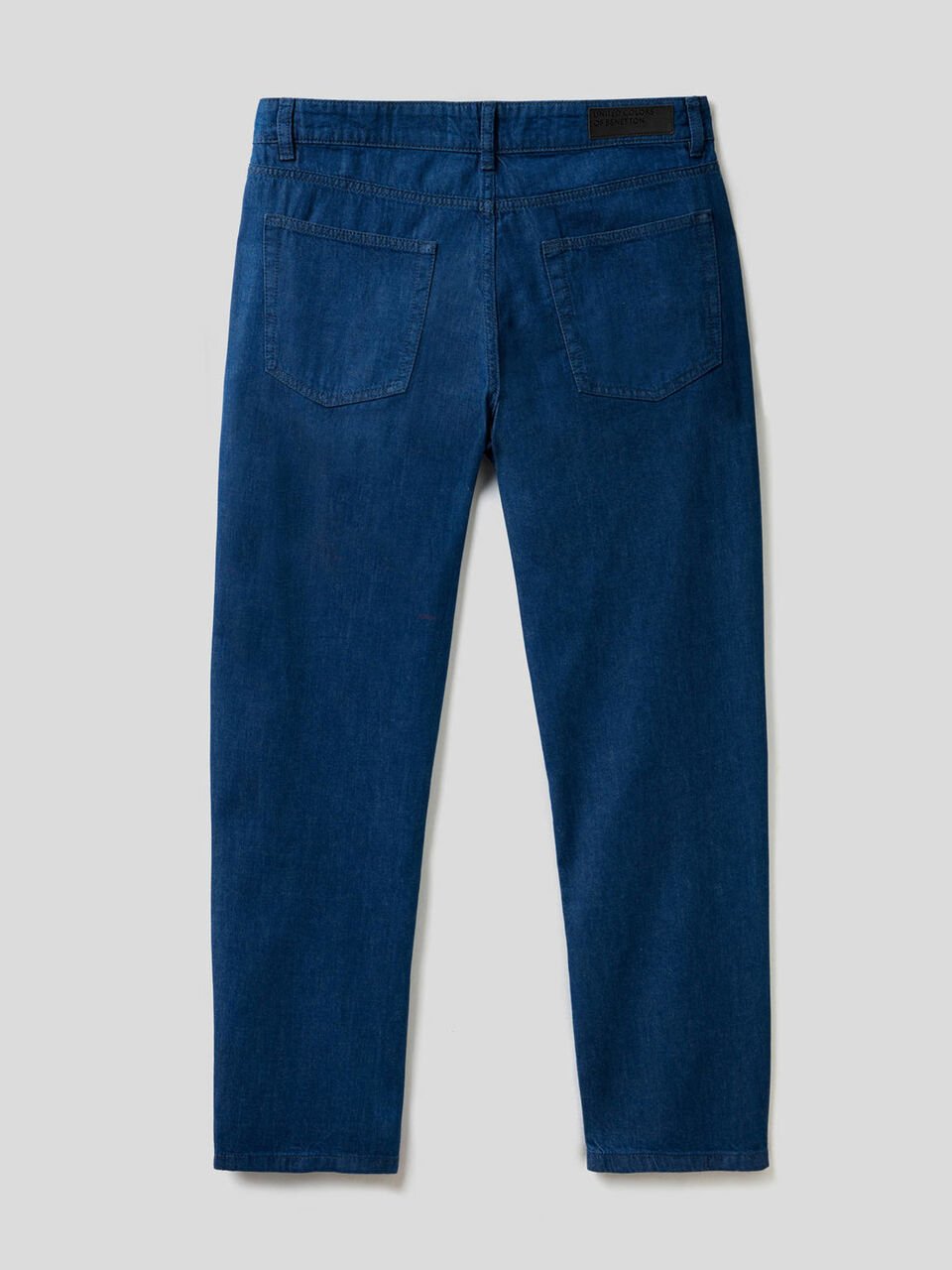 Jeans leves carrot fit image number 2