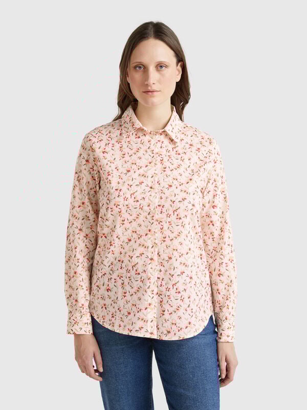 Camisa rosa às flores Mulher