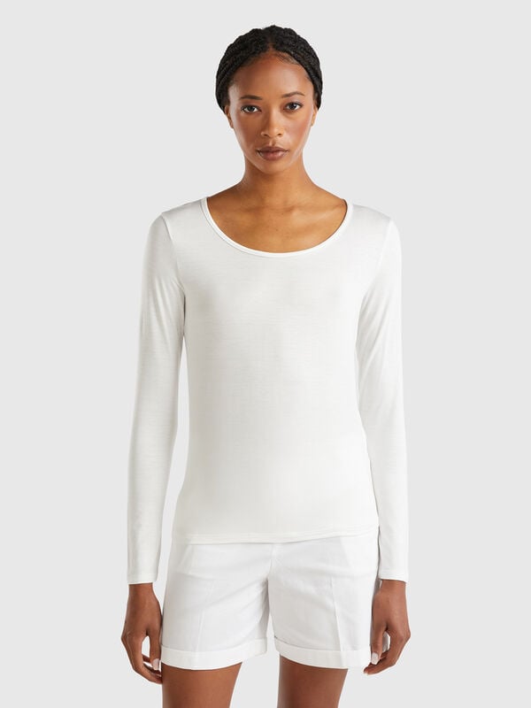 T-shirt slim fit em viscose stretch Mulher