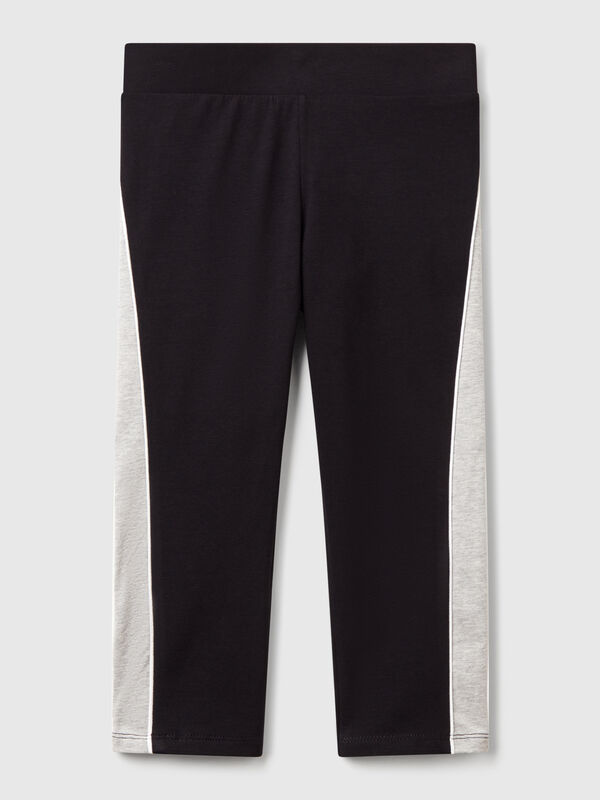 Leggings desportivas com listra Menina