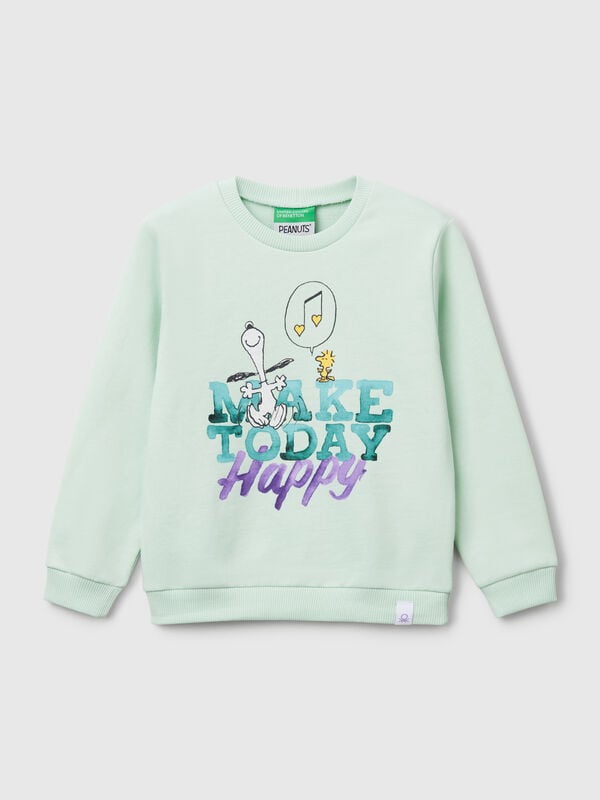 Sweat Snoopy ©Peanuts Menina