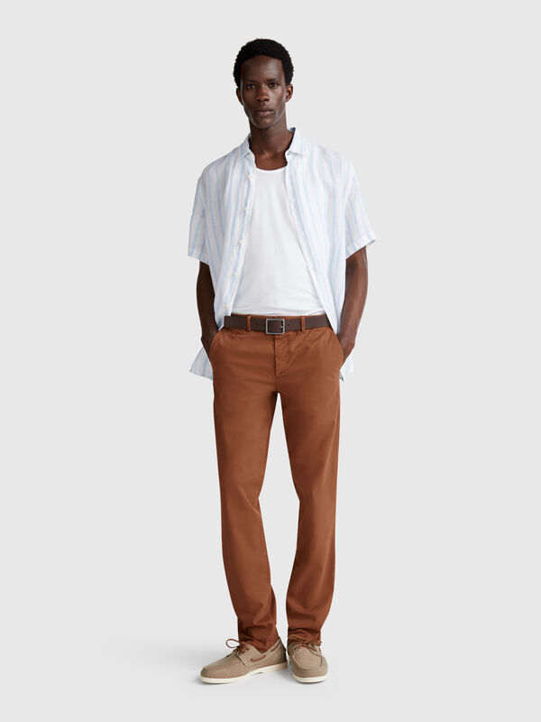 Chinos slim fit marrom Homem