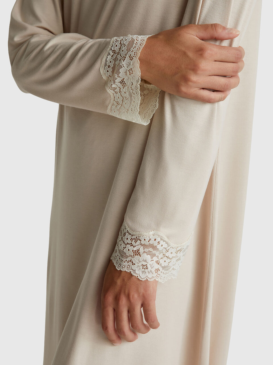 NIGHT DRESS Mulher image number null