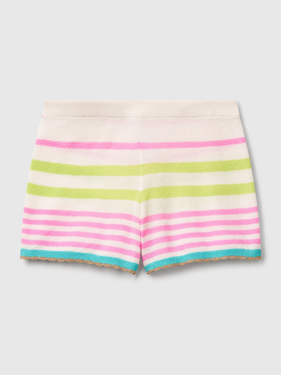 SHORTS Mulher image number 1