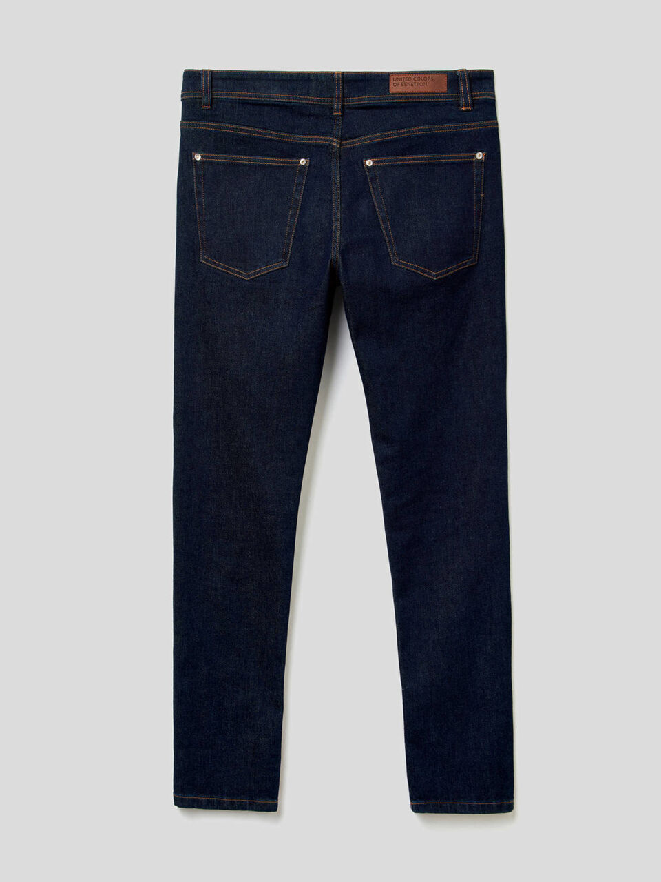 Jeans slim fit cinco bolsos image number 2
