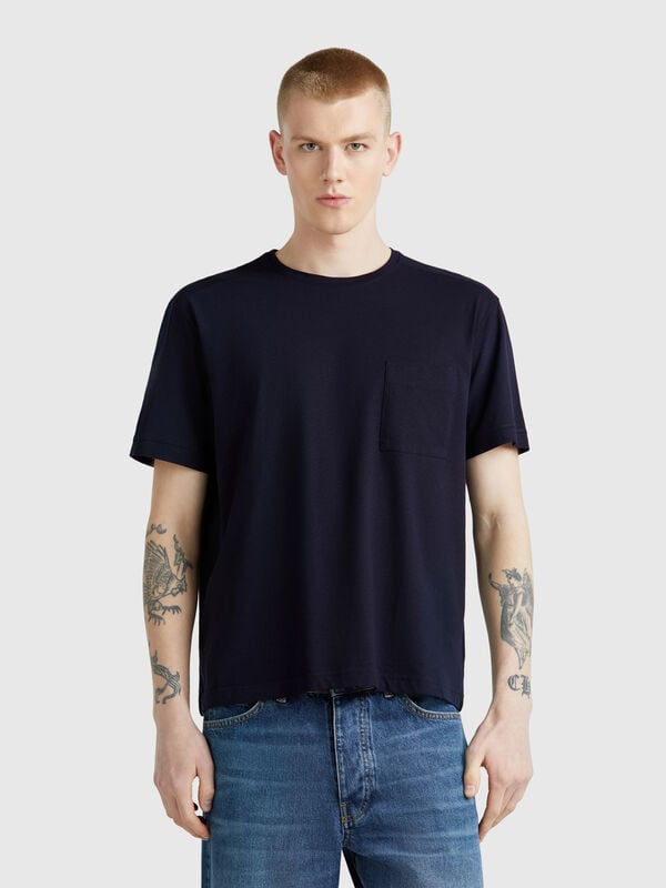 T-shirt com bolso pequeno em mistura de linho Homem