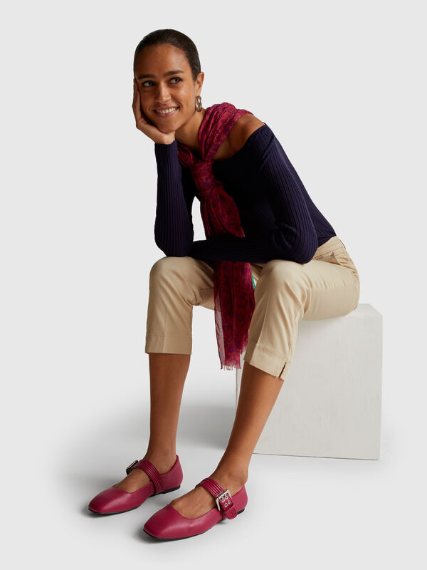 Chinos cropped em algodão stretch Mulher