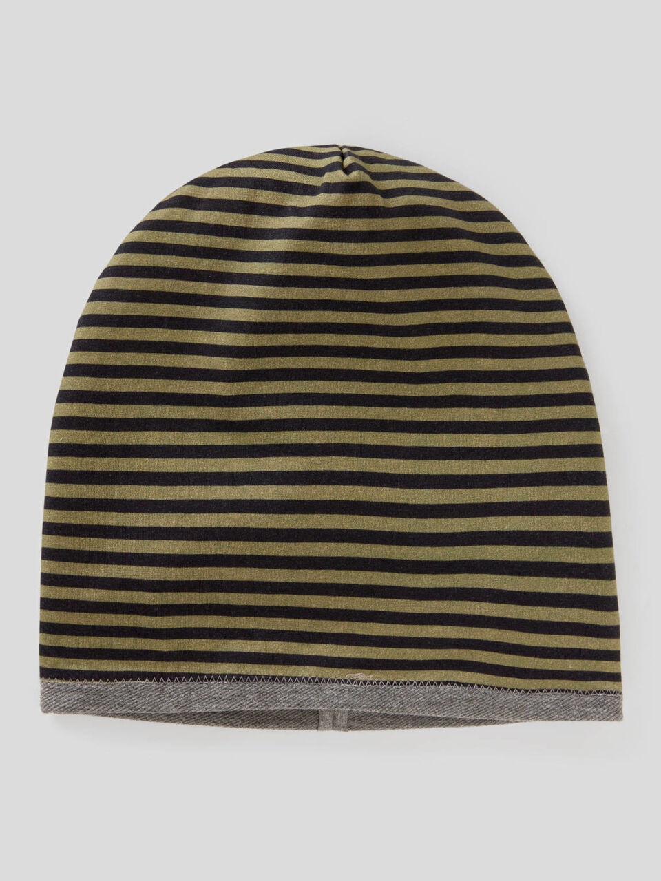 Gorro reversível em algodão stretch image number 2
