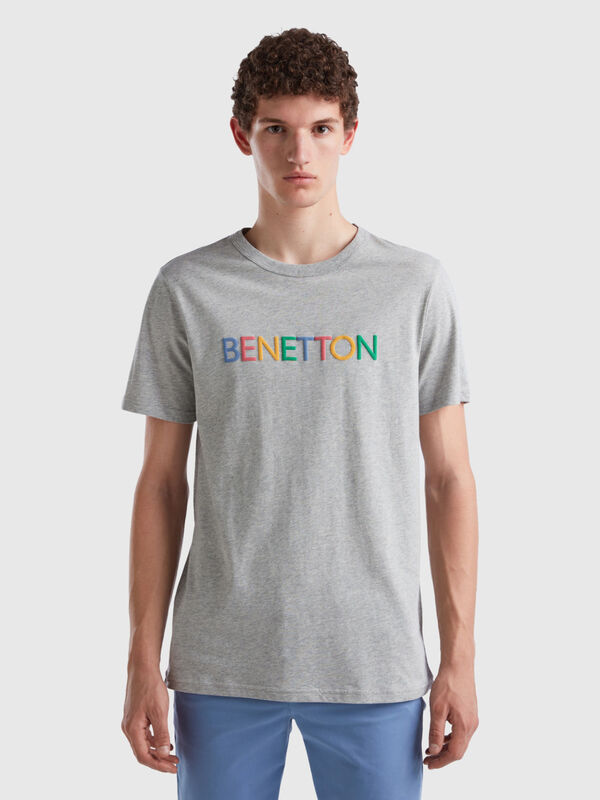 T-shirt cinzenta em algodão orgânico com logótipo multicolor Homem