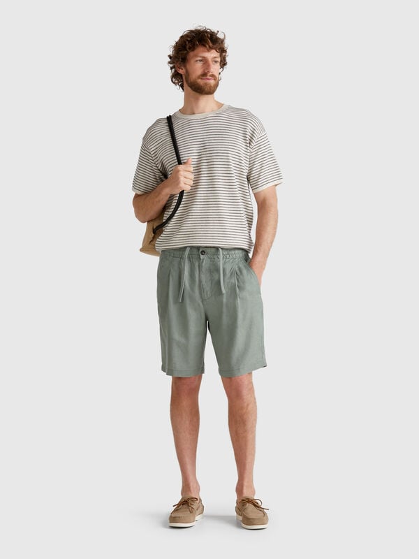 Bermudas com cordão de ajuste em linho puro Homem