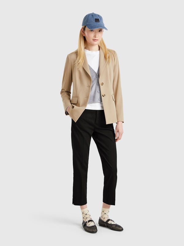 Chinos cropped em algodão stretch Mulher