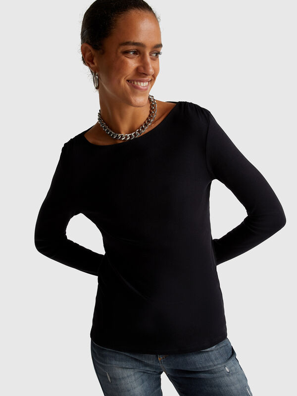 T-shirt com decote à barco Mulher