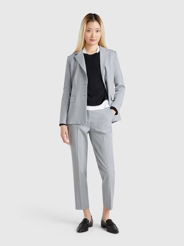Calças fluidas slim fit Mulher