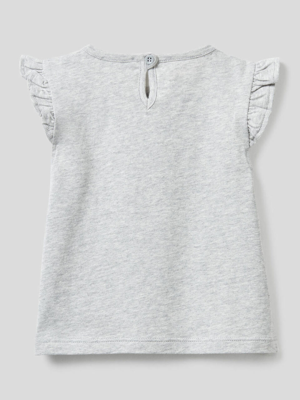 Conjunto t-shirt e bermudas image number 2