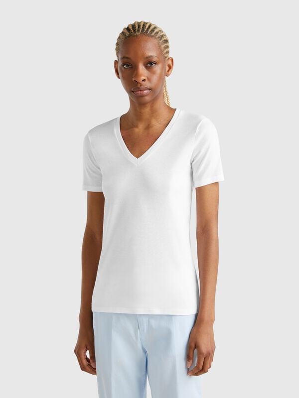 T-shirt em algodão puro com decote em V Mulher