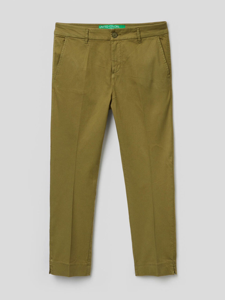 Chinos cropped em algodão stretch image number 1