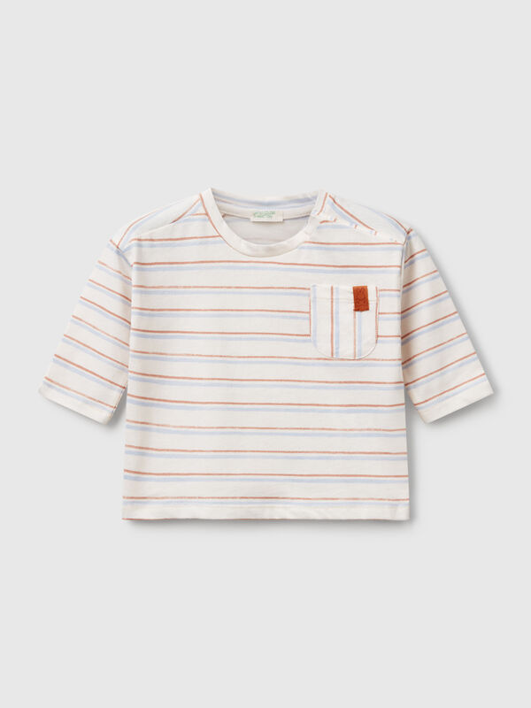 T-shirt com estampa às riscas Recém-nascido