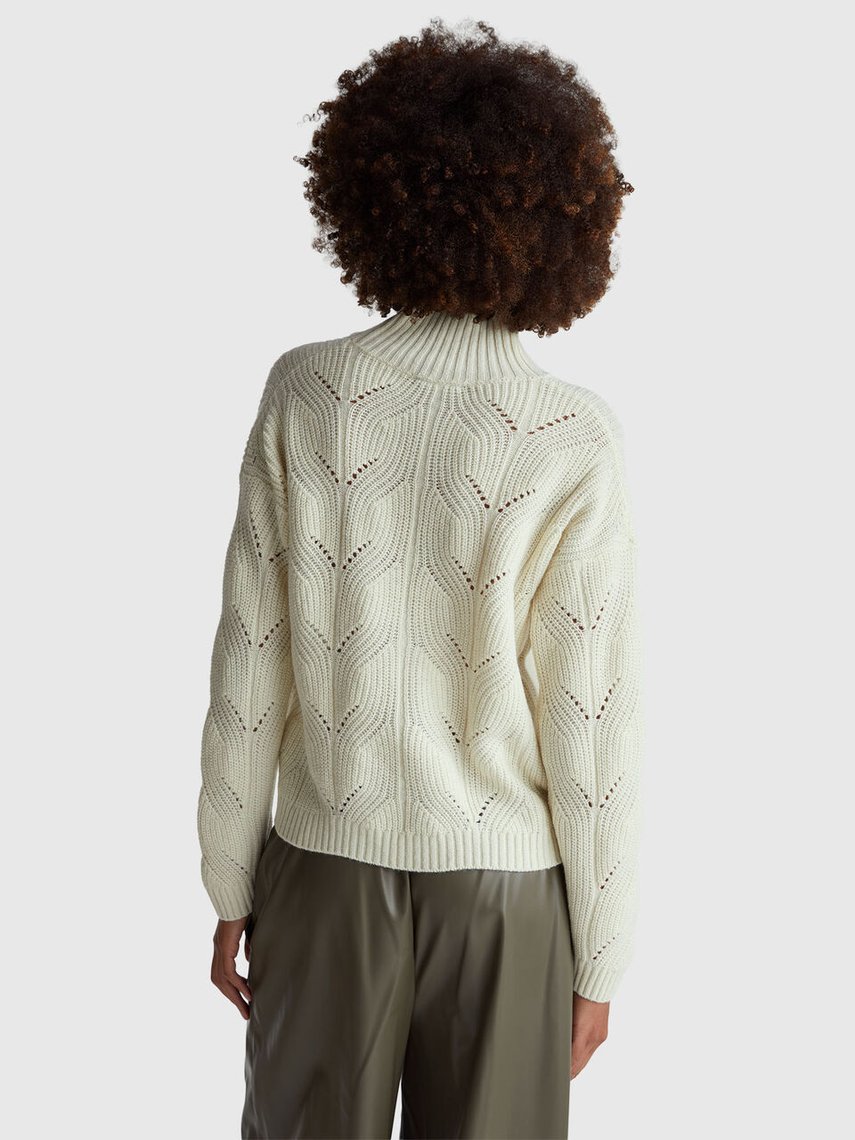 TURTLE NECK SWEATER Mulher image number null