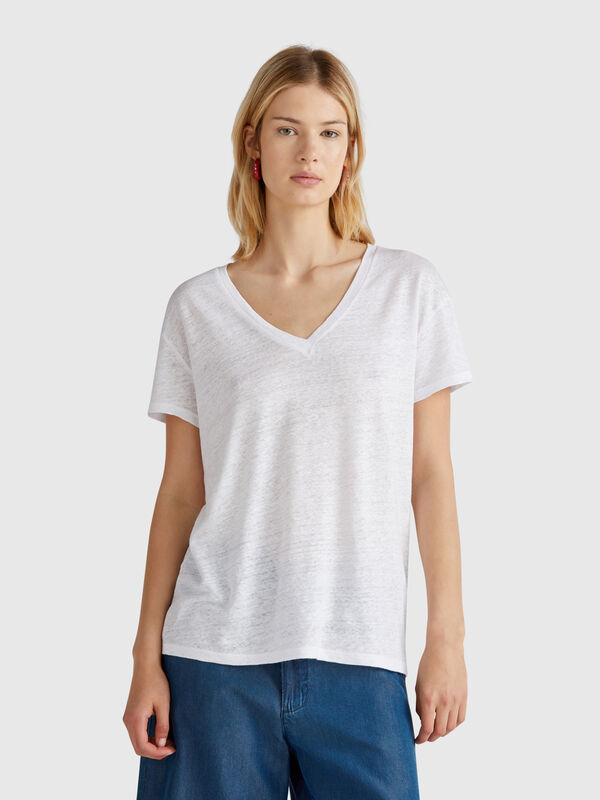 T-shirt decote em V em linho puro Mulher