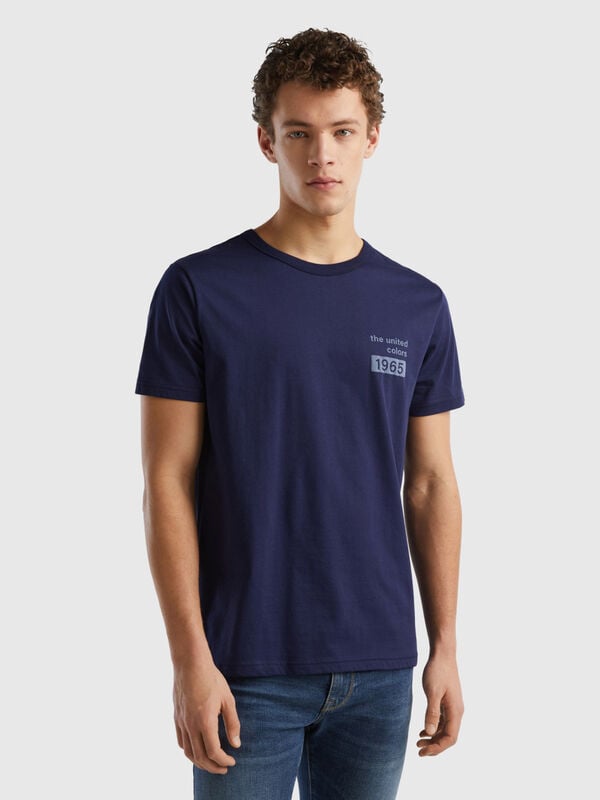 T-shirt azul-escuro em algodão orgânico com estampa logótipo Homem