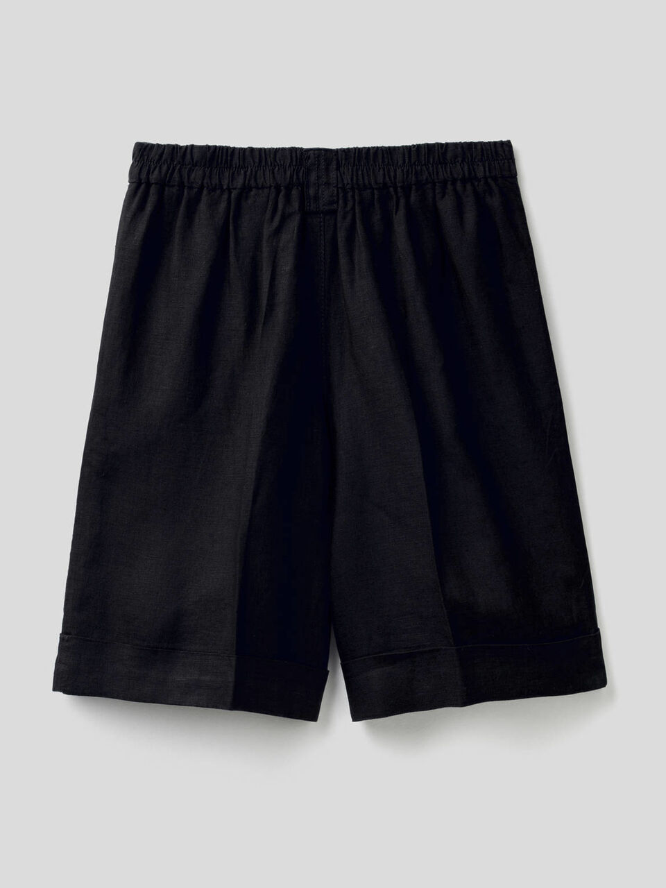 Bermudas em 100% linho image number 2