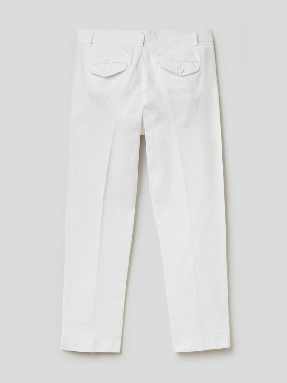Chinos cropped em algodão stretch image number 2