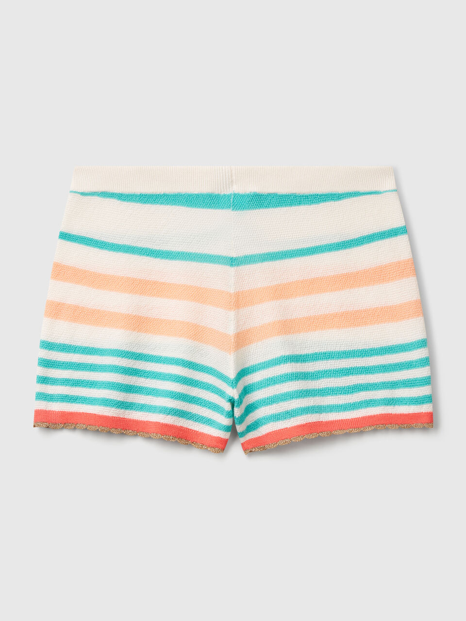 SHORTS Mulher image number 2