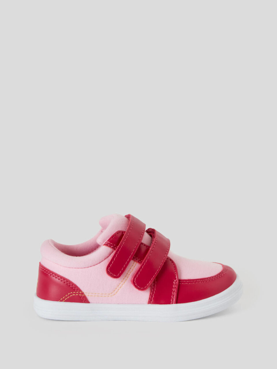 Sneakers primeiros passos image number 1