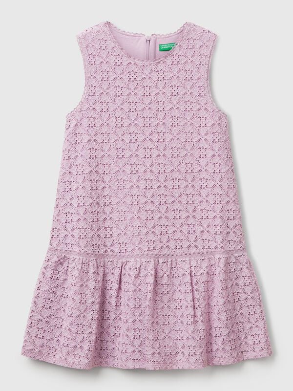 Vestido em renda com folho Menina