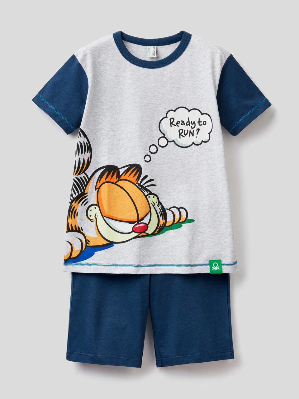 Pijama curto com estampa Garfield image number 1
