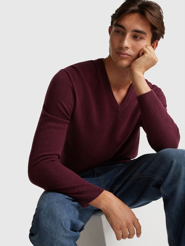 Camisola decote em V ameixa em pura lã Merino Homem