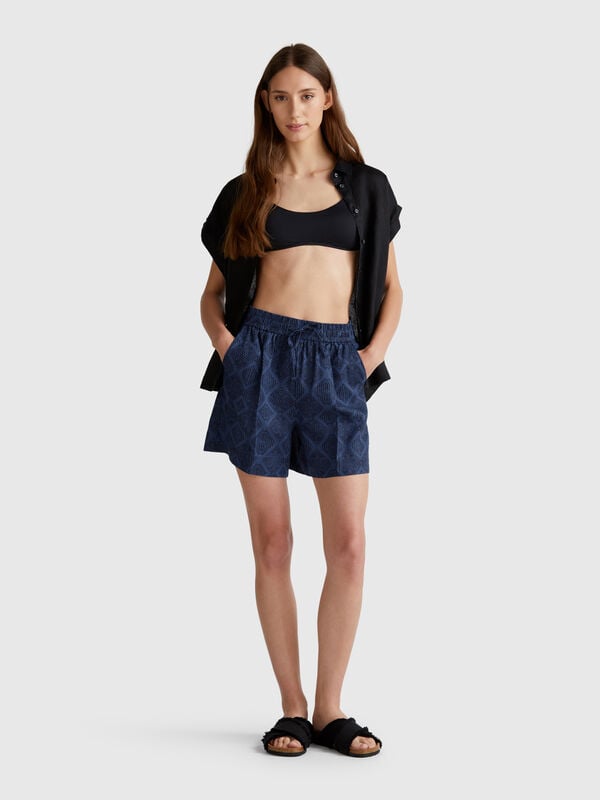 Shorts de linho estampado Mulher