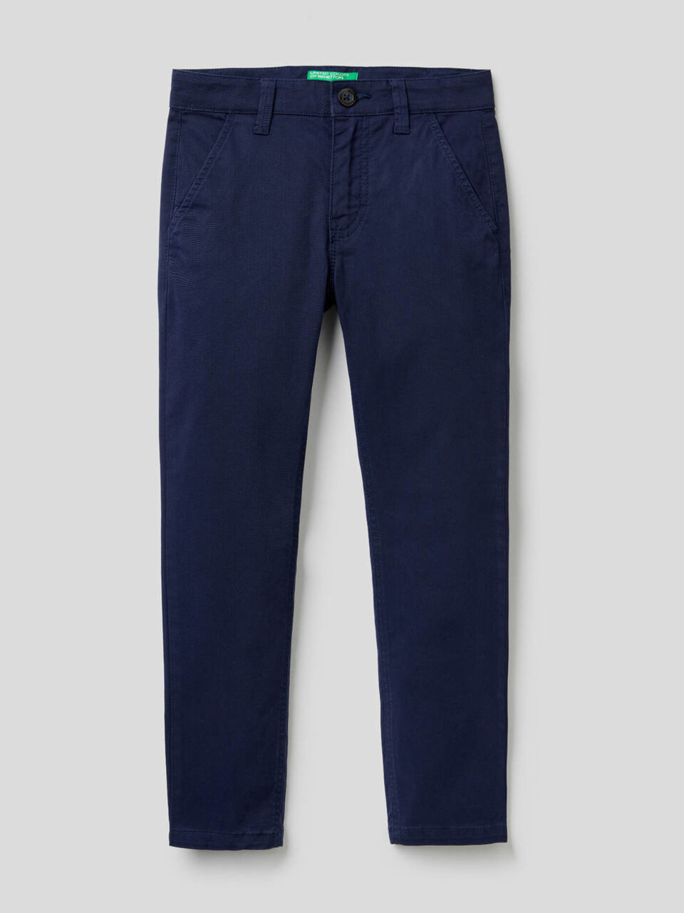 Chinos slim fit em algodão elástico image number 1