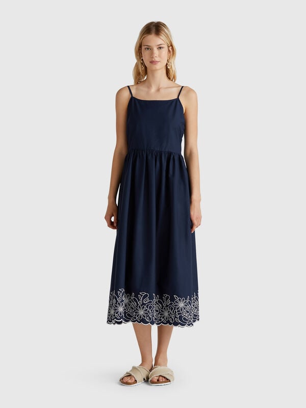 Vestido com bordado floral Mulher