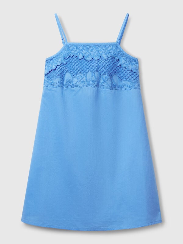 Vestido com top bordado Menina