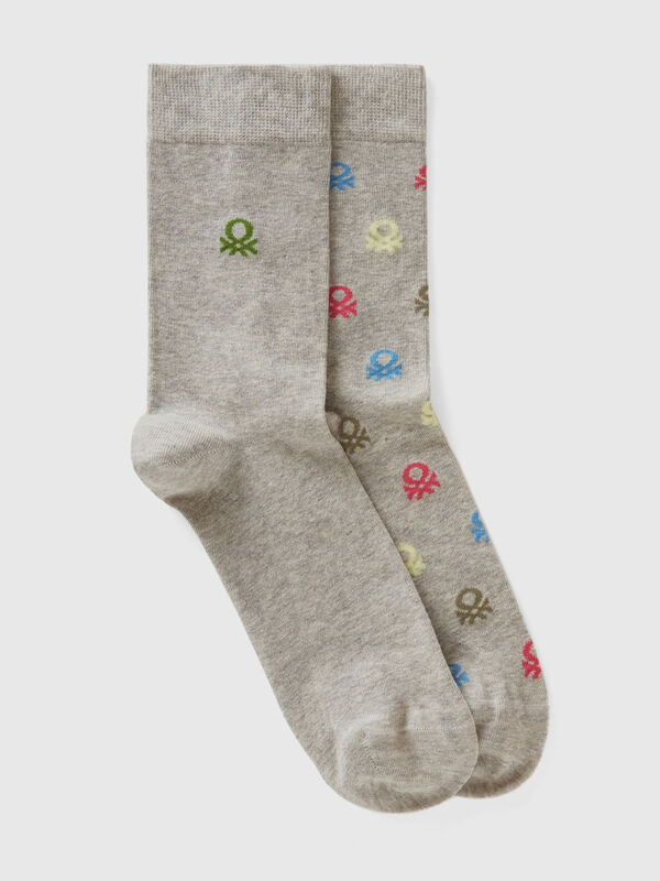 Dois pares de meias compridas com logótipos